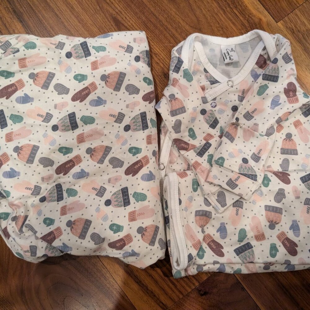 Copper Pearl - Newborn gown and swaddle - Winter Clothes pattern